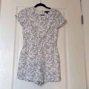 Banana Republic white and black tulip romper